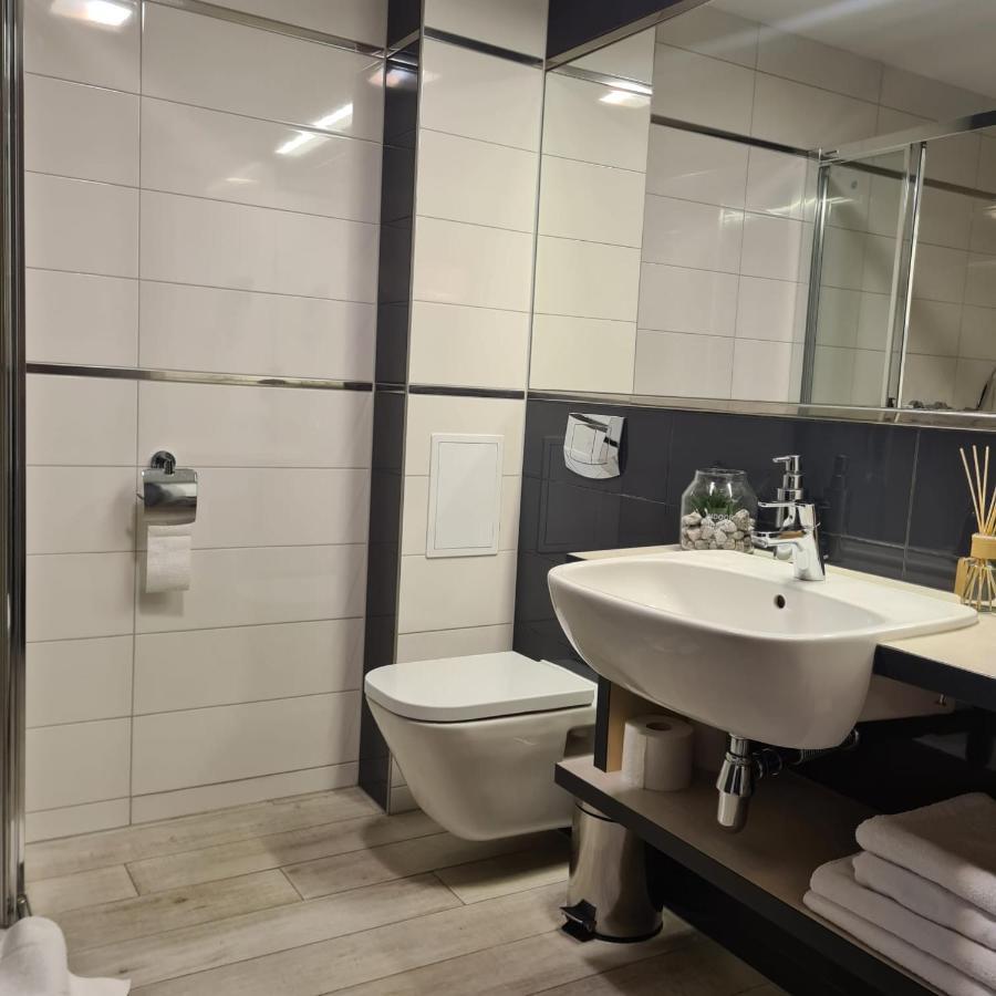 Apartament Czarna Gora Bormio 2 Heudorf Exterior foto
