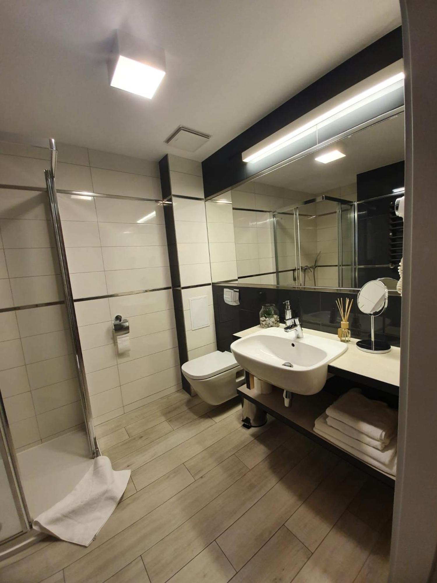Apartament Czarna Gora Bormio 2 Heudorf Exterior foto