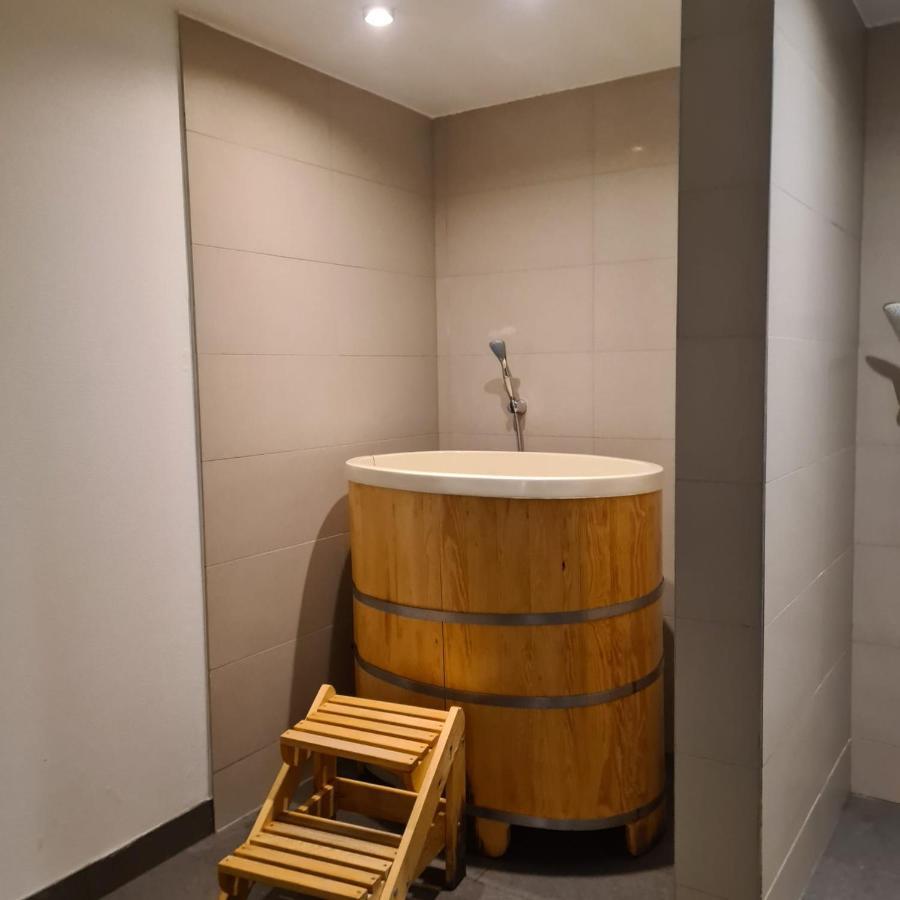 Apartament Czarna Gora Bormio 2 Heudorf Exterior foto
